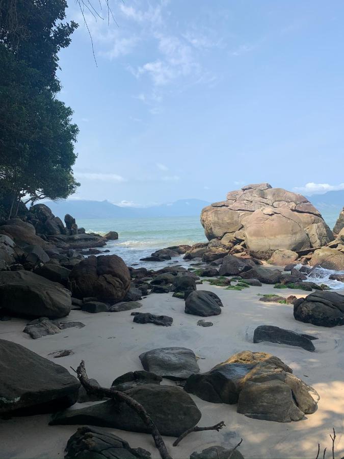 Lindo Duplex Pe Na Areia Com Praia Privativa Карагуататуба Экстерьер фото